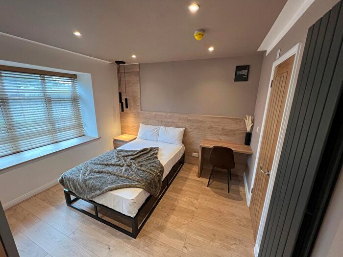 Studio To Rent In Guildford Close, Exeter, EX4