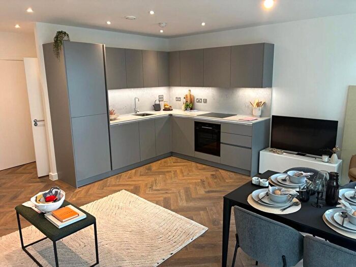 2 Bedroom Flat To Rent In Denmark Road, London, NW6