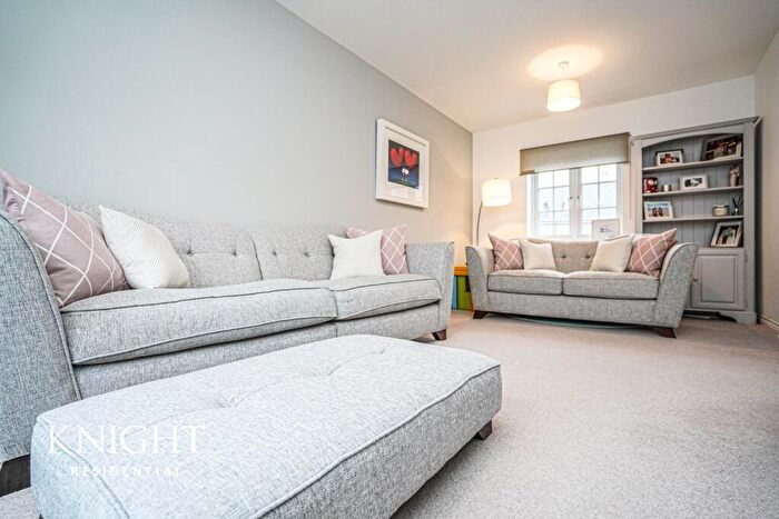 3 Bedroom Town House For Sale In Axial Drive, Colchester, CO4