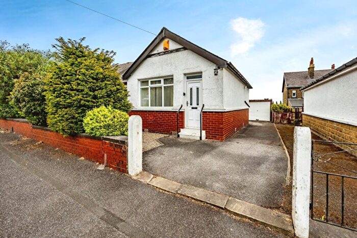 2 Bedroom Bungalow For Sale In William Horsfall Street, Crosland Moor, Huddersfield, West Yorkshire, HD4