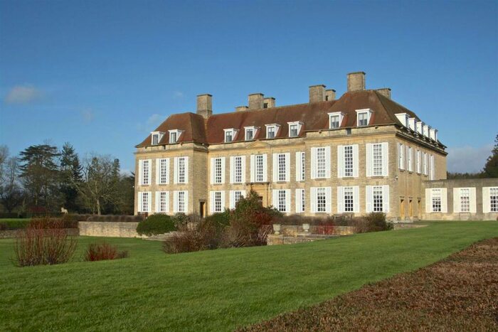 2 Bedroom Apartment To Rent In Middleton Park, Middleton Stoney, OX25