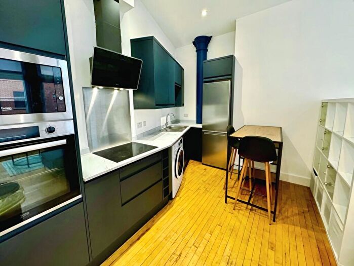 1 Bedroom Flat To Rent In Great George Street, Leeds, West Yorkshire, LS1