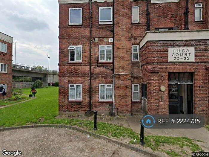 3 Bedroom Flat To Rent In Gilda Court, Hendon, NW7