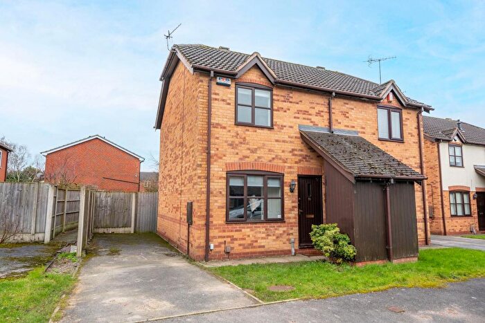2 Bedroom Semi Detached House For Sale In Hinchin Brook, Nottingham, NG7