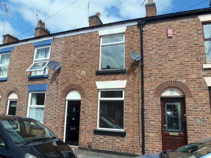 3 Bedroom Terraced House To Rent In West Bond St, SK11