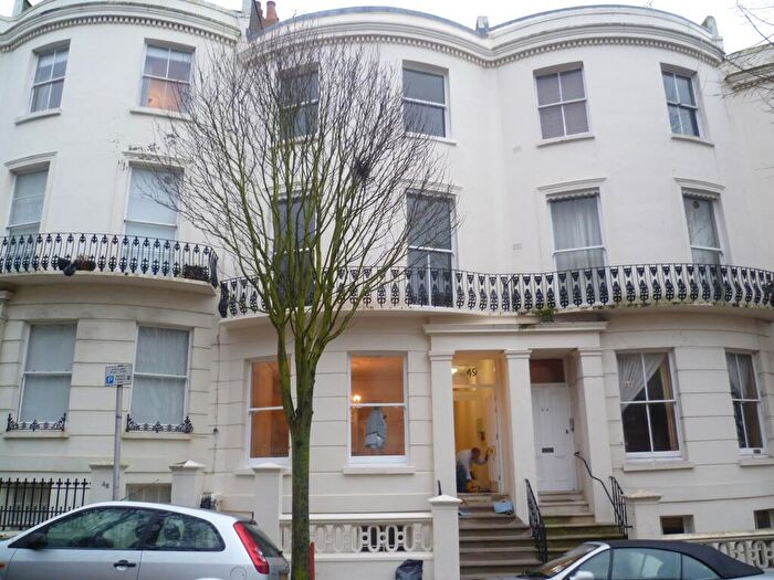 1 Bedroom Flat To Rent In Brunswick Road, Hove, BN3