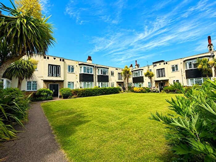 2 Bedroom Flat For Sale In Loampit Hill, London, SE13