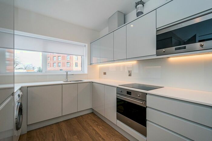 3 Bedroom Town House To Rent In Soho Loop Street, Birmingham, B18