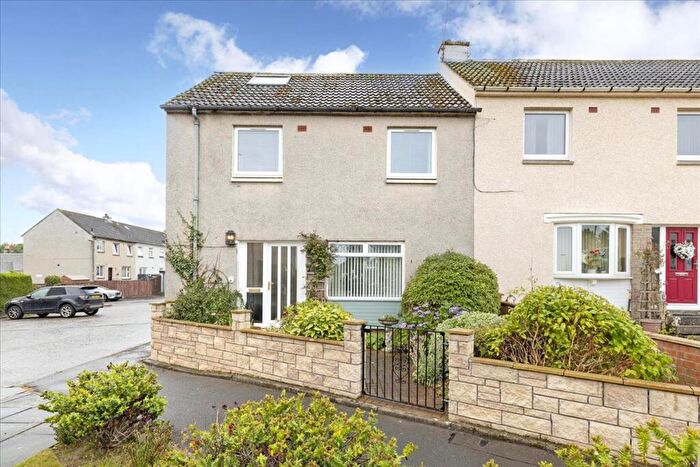3 Bedroom End Of Terrace House For Sale In Cockpen Road, Bonnyrigg, EH19