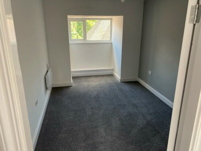 1 Bedroom Flat To Rent In Acacia Road, Doncaster, South Yorkshire, DN4