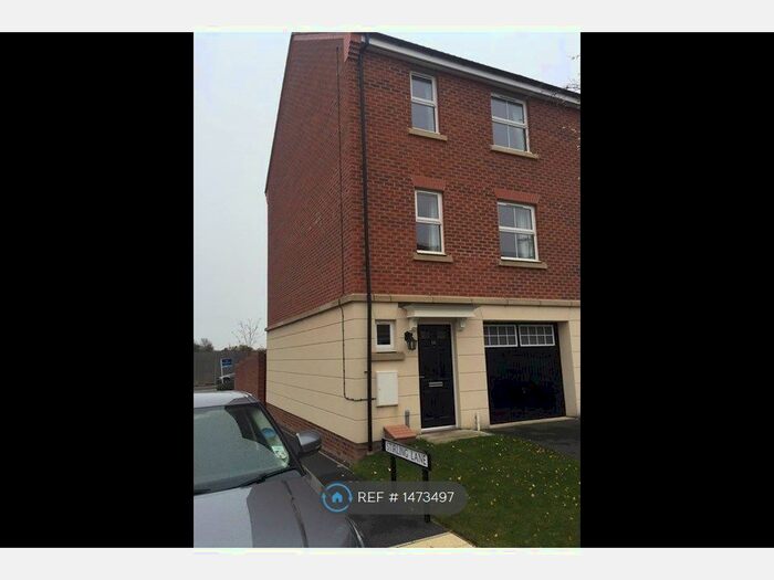 3 Bedroom End Of Terrace House To Rent In Scotsman Drive, Doncaster, DN5