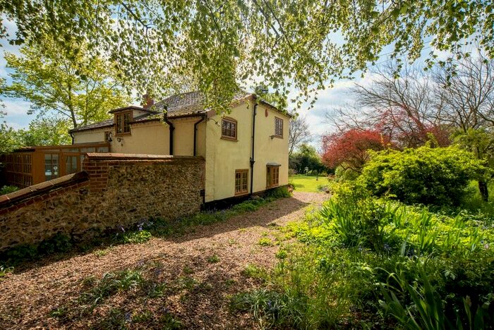 5 Bedroom Detached House For Sale In Threxton Road, Saham Toney, Thetford, IP25