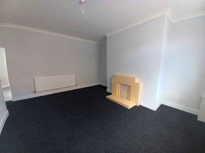 2 Bedroom Terraced House To Rent In Broom Cottages, Ferryhill, DL17
