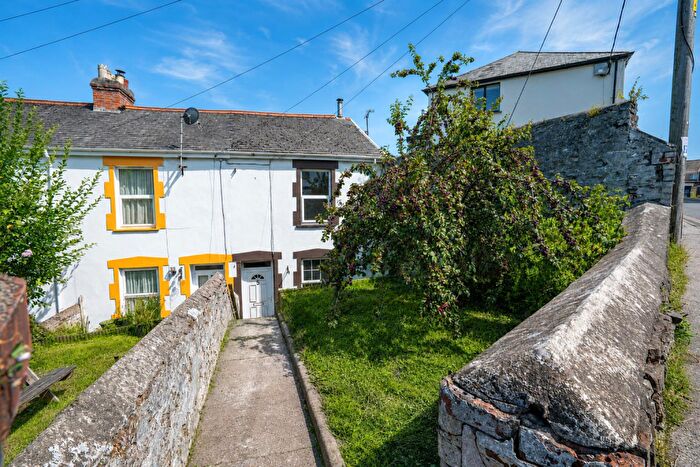2 Bedroom Terraced House For Sale In Pitt Lane, Bideford, EX39