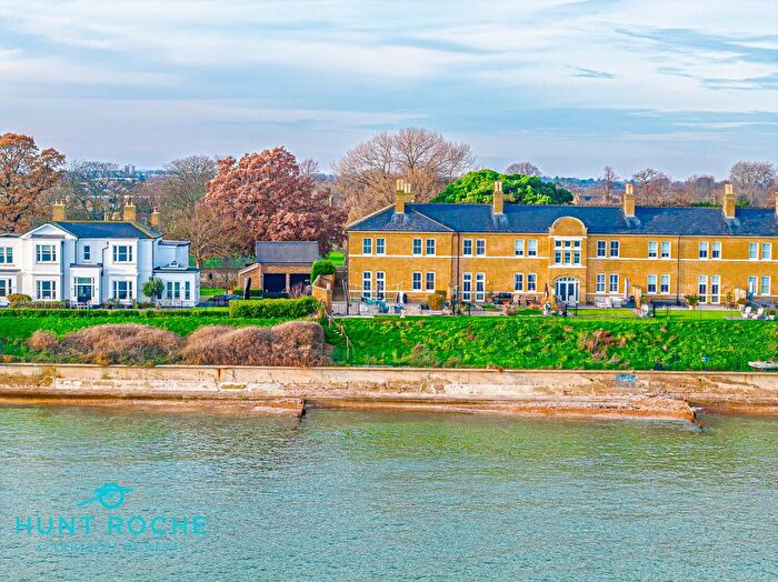 3 Bedroom Detached House For Sale In Mess Road, Shoeburyness, Southend-On-Sea, SS3