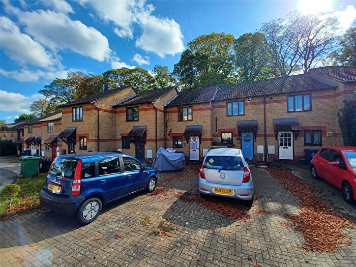 2 Bedroom Terraced House To Rent In The Beeches, Headington, Oxford, OX3