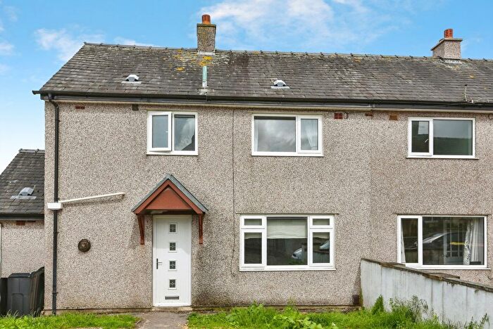4 Bedroom End Of Terrace House For Sale In Coniston Road, Carnforth, Lancashire, LA5