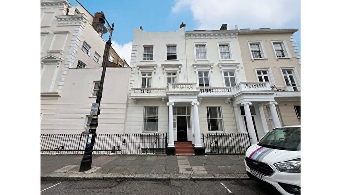 1 Bedroom Flat For Sale In Flat C, Charlwood Street, Pimlico, London, SW1V