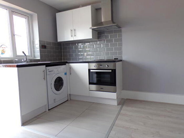 1 Bedroom Flat To Rent In Hob Moor Road, Small Heath, B10