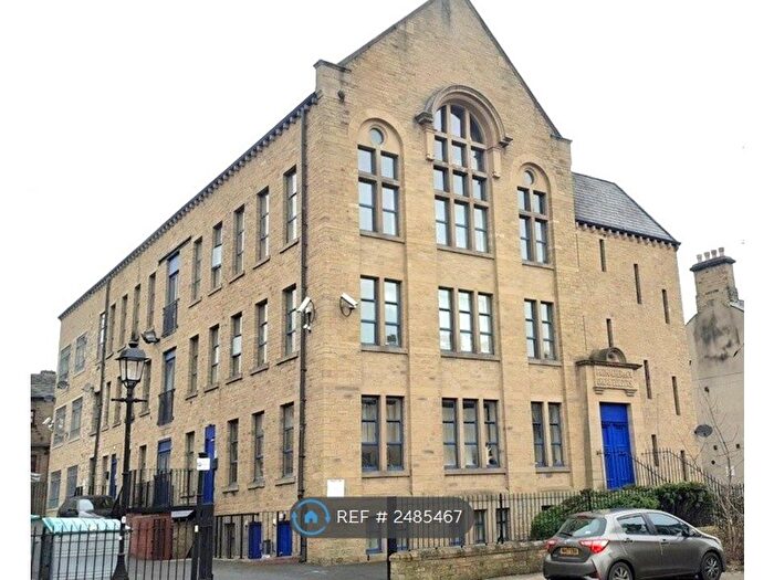 1 Bedroom Flat To Rent In The Lofts, Huddersfield, HD1