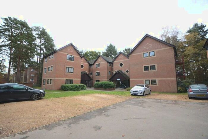 Studio To Rent In Mulberry Court, RG12