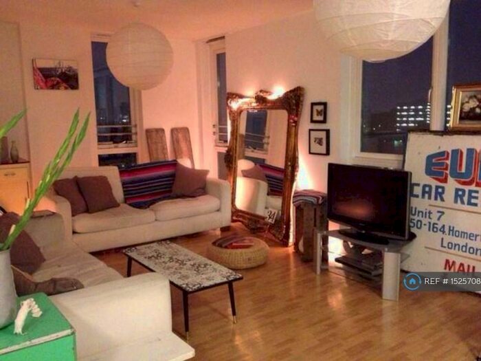 2 Bedroom Flat To Rent In Sedgwick Street, London, E9