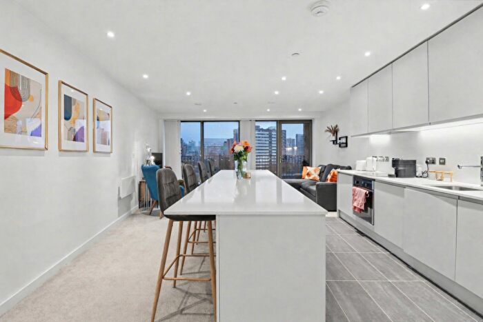 1 Bedroom Apartment For Sale In Local Crescent, Hulme Street, Salford, M5