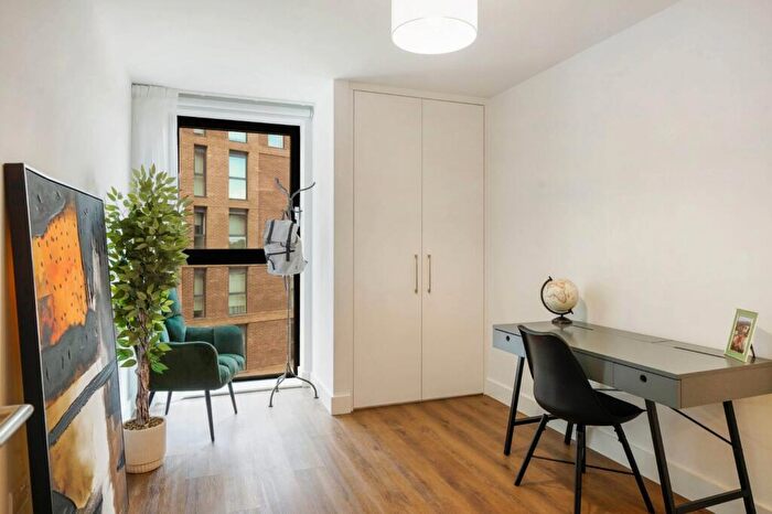 2 Bedroom Apartment To Rent In One Maidenhead, A Garden Boulevard, SL6