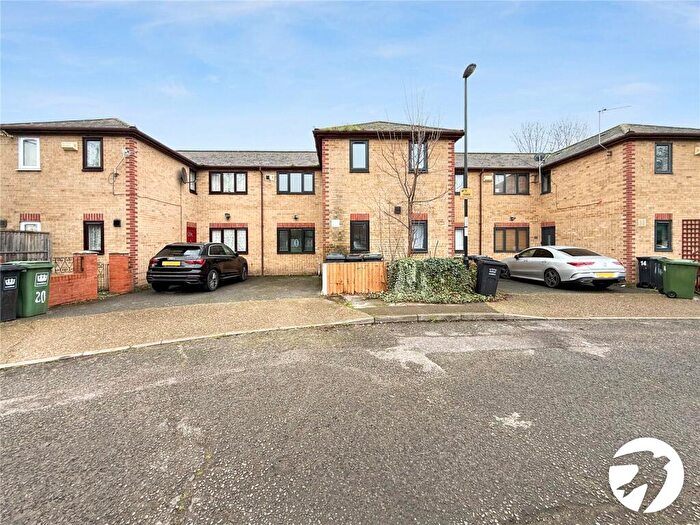 2 Bedroom Terraced House To Rent In Exeter Way, London, SE14