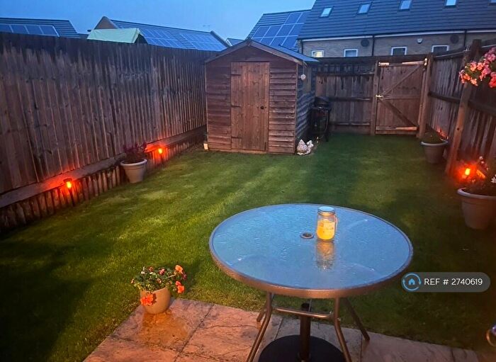 3 Bedroom Terraced House To Rent In Madura Gardens, Milton Keynes, MK8