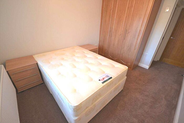 2 Bedroom Flat To Rent In Cotehouse, Wokingham Road, Earley, Reading, Berkshire, RG6