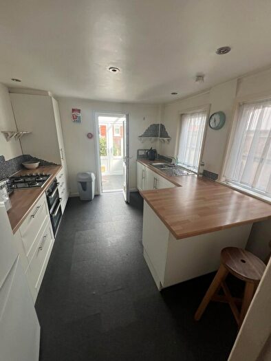 3 Bedroom House To Rent In East Wonford Hill, Exeter, EX1