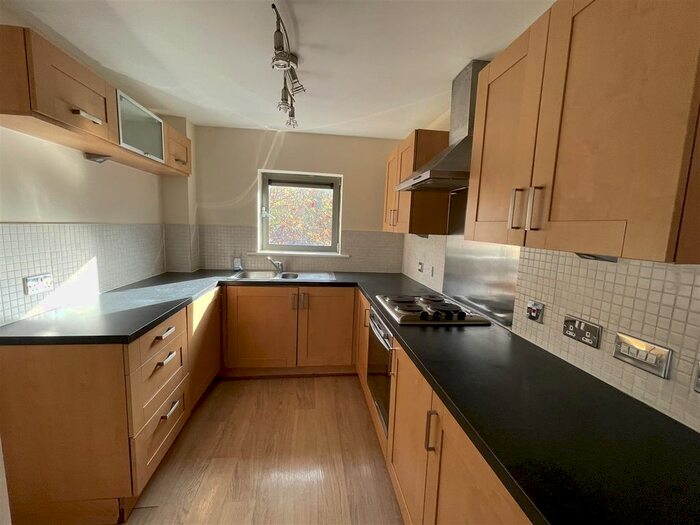 2 Bedroom Flat To Rent In Albion Street, Wolverhampton, WV1