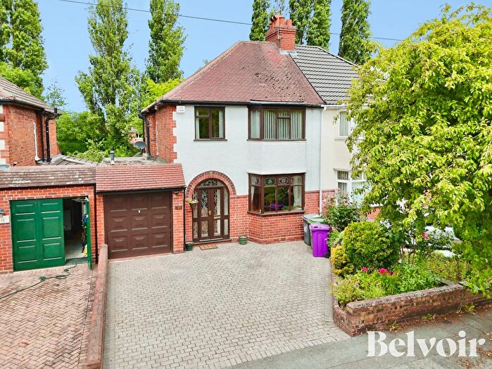 3 Bedroom Semi Detached House For Sale In Wimborne Road, Fallings Park, Wolverhampton, WV10