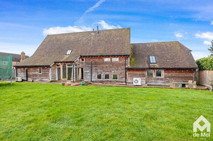 5 Bedroom Barn Conversion For Sale In Millers Court, Dean Lane, Stoke Orchard, GL52