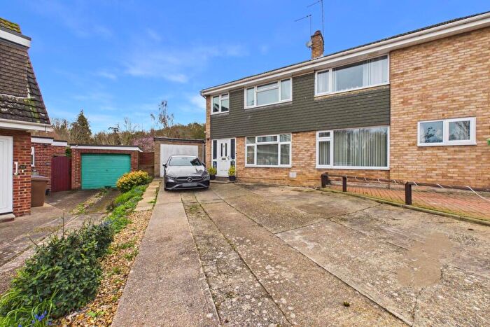 3 Bedroom Semi Detached House For Sale In Meadow View Road, Sudbury, CO10