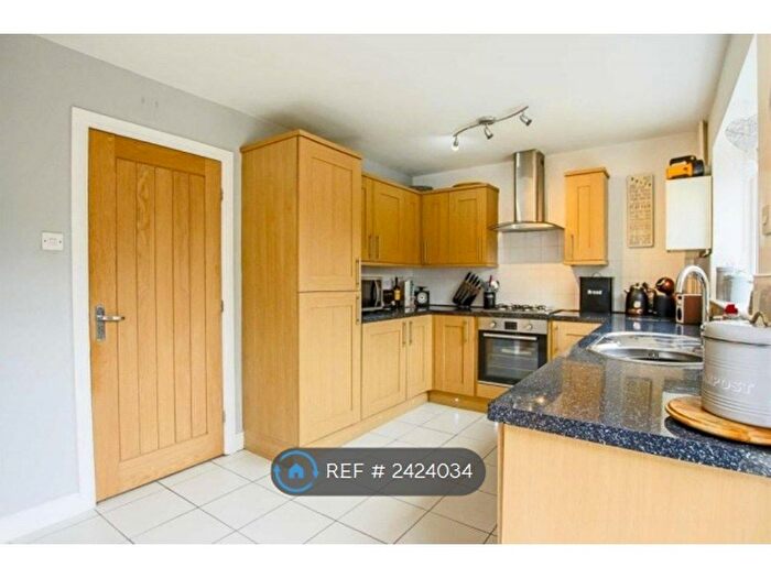 3 Bedroom Terraced House To Rent In Linnets Wood Mews, Worsley, Manchester, M28