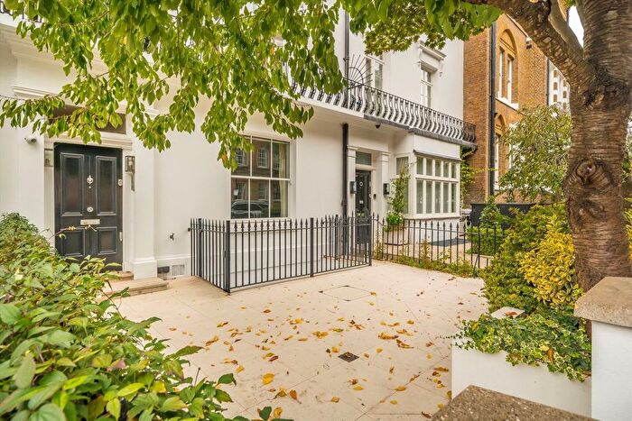 5 Bedroom Terraced House To Rent In Sheffield Terrace, Kensington, W8