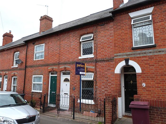 3 Bedroom Terraced House To Rent In Francis Street, Reading, Berkshire, RG1