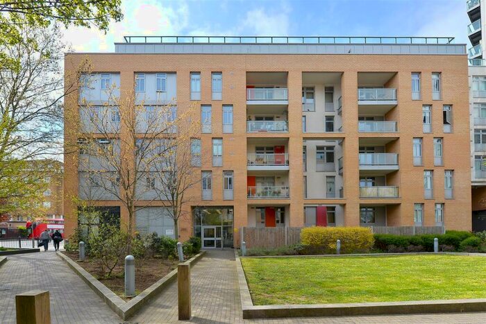 2 Bedroom Apartment To Rent In Caspian Apartments, Limehouse, E14