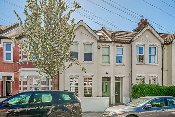 1 Bedroom Flat For Sale In Vanderbilt Road, Earlsfield, London, SW18