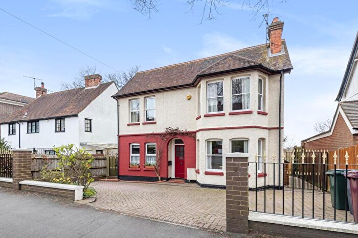 4 Bedroom Detached House To Rent In Northcourt Avenue, Reading, Berkshire, RG2