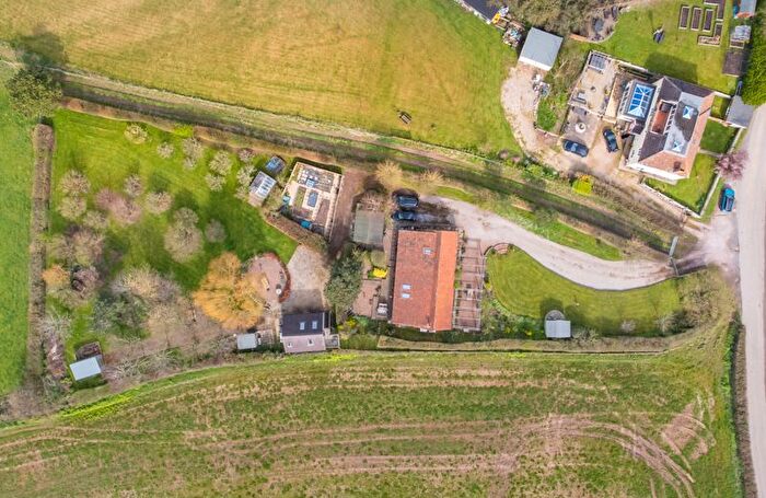 5 Bedroom Barn Conversion For Sale In Stathe, Bridgwater, TA7