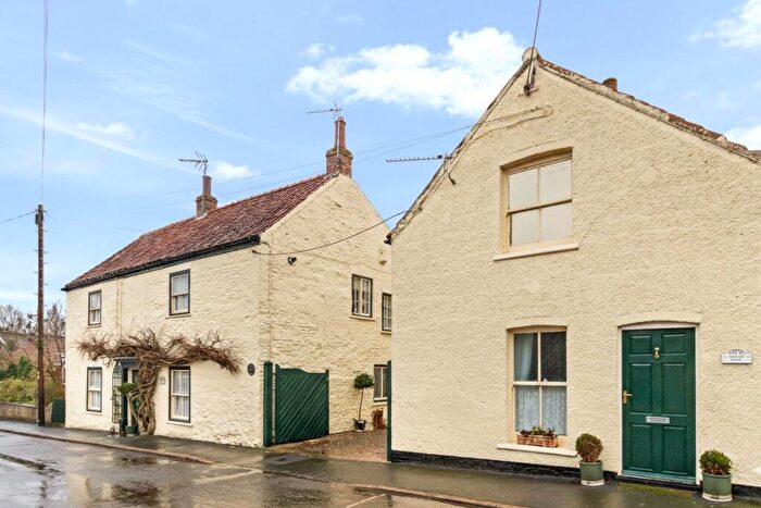 4 Bedroom Detached House For Sale In South Street, Winterton, North Lincolnshire, DN15
