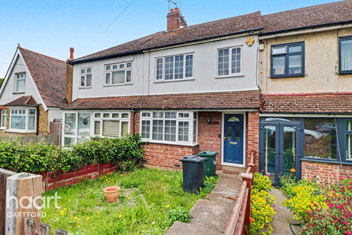 3 Bedroom Terraced House For Sale In Main Road, Dartford, DA4
