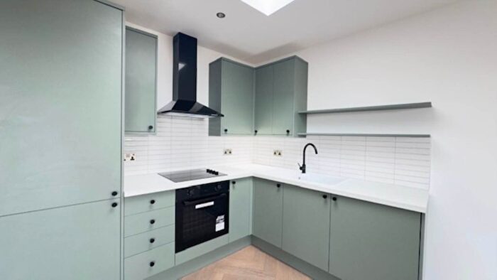 1 Bedroom Flat To Rent In Blackheath Road, Greenwich, SE10