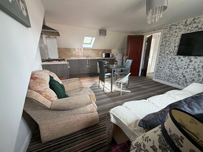 2 Bedroom Flat To Rent In Filmer Road, Luton, LU4
