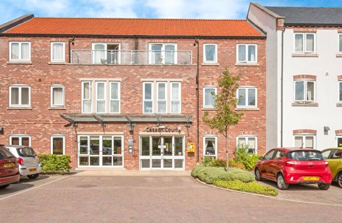 2 Bedroom Apartment For Sale In Church Street, Thorne, Doncaster, DN8