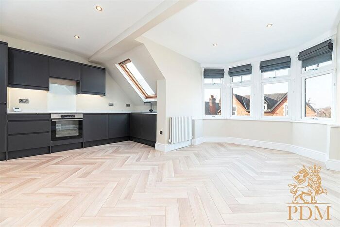 2 Bedroom Flat To Rent In Mapperley Park Drive, Mapperley Park, Nottingham, NG3