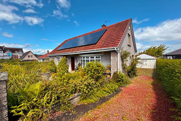 2 Bedroom Detached House For Sale In Abercorn Crescent, Hamilton, ML3